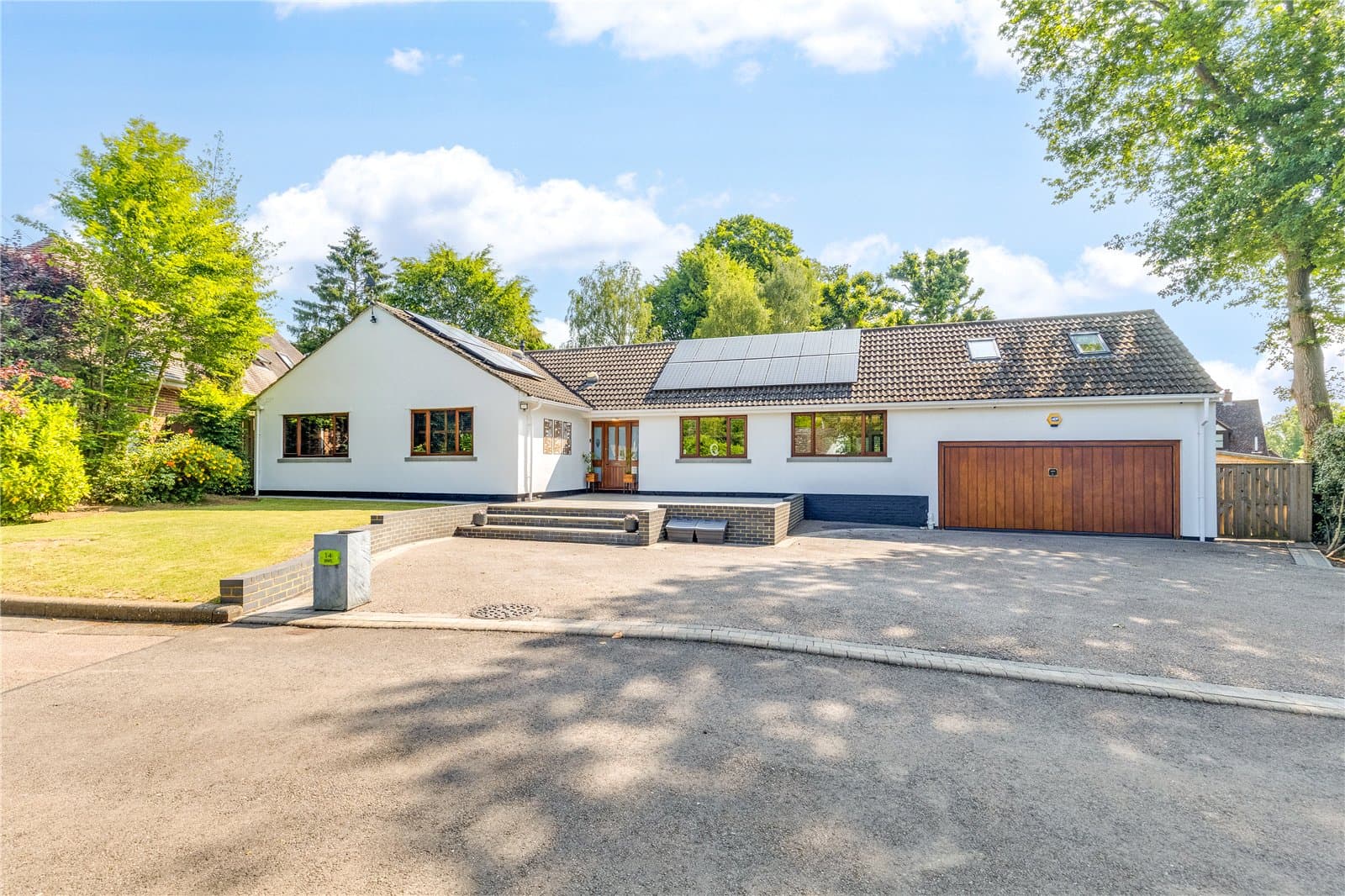 Briary Wood Lane, Mardley Heath, Welwyn, Hertfordshire, AL6 0TF