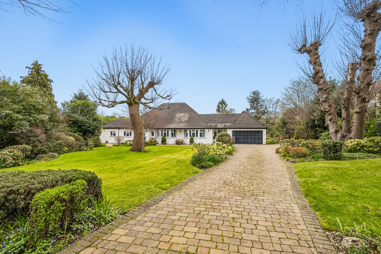 Briary Wood Lane, Mardley Heath, Welwyn, Hertfordshire, AL6 0TE