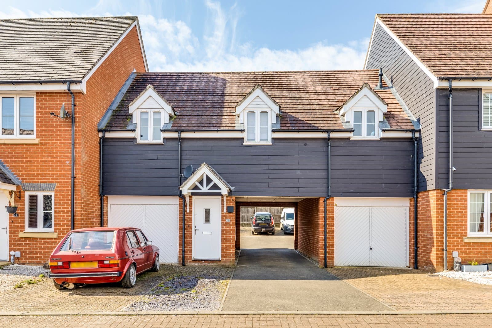 Pembridge Gardens, Bragbury End, Hertfordshire, SG2 8BF
