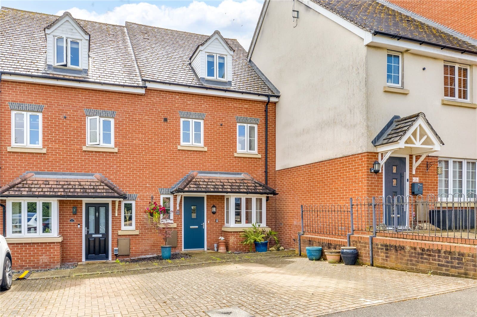 Pembridge Gardens, Bragbury End, Hertfordshire, SG2 8BF