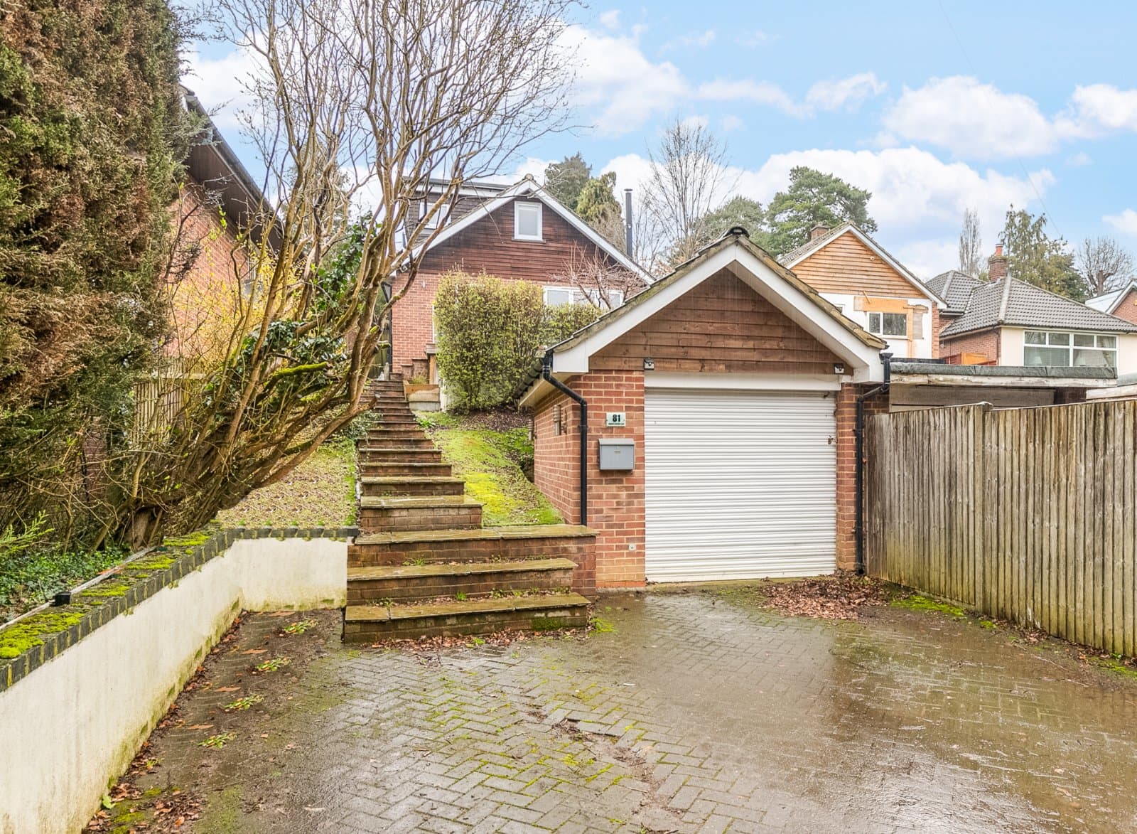 Robbery Bottom Lane, Oaklands, Welwyn, Hertfordshire, AL6 0UL