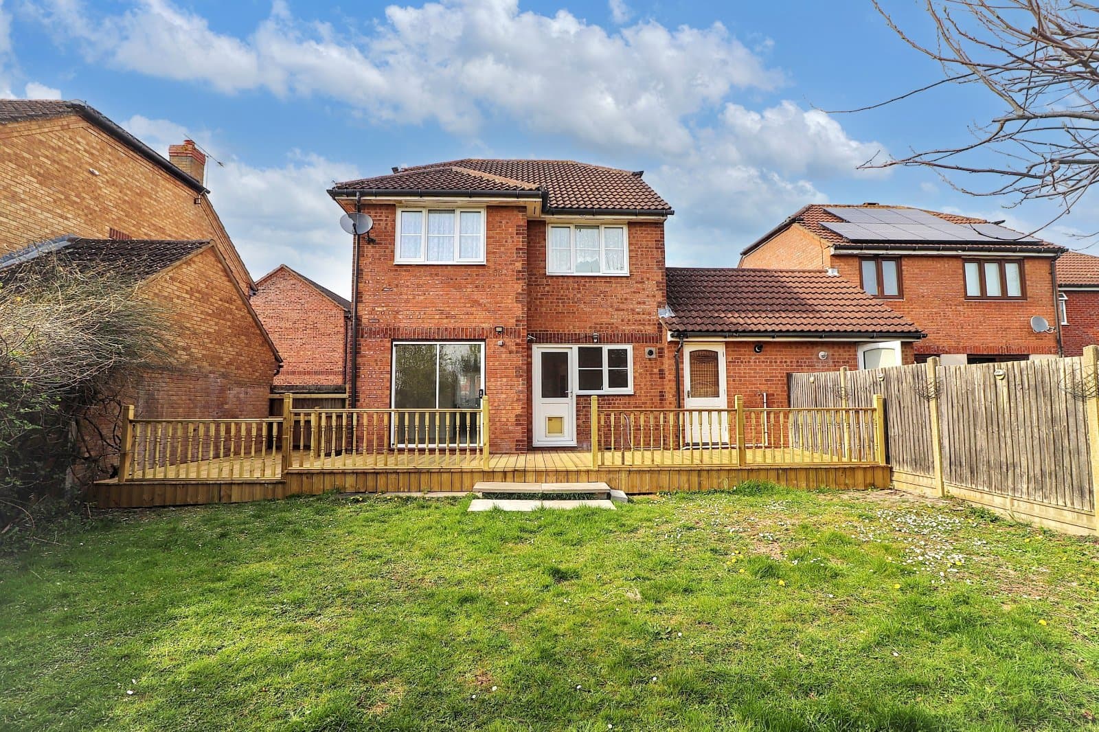 Hayfield, Stevenage, Hertfordshire, SG2 7JR