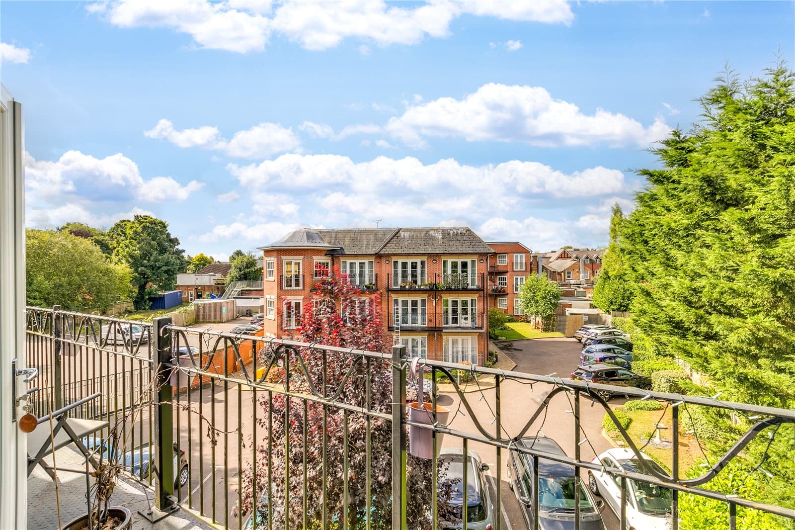 Robert Ellis Court, St Martins Road, Knebworth, Hertfordshire, SG3 6EL