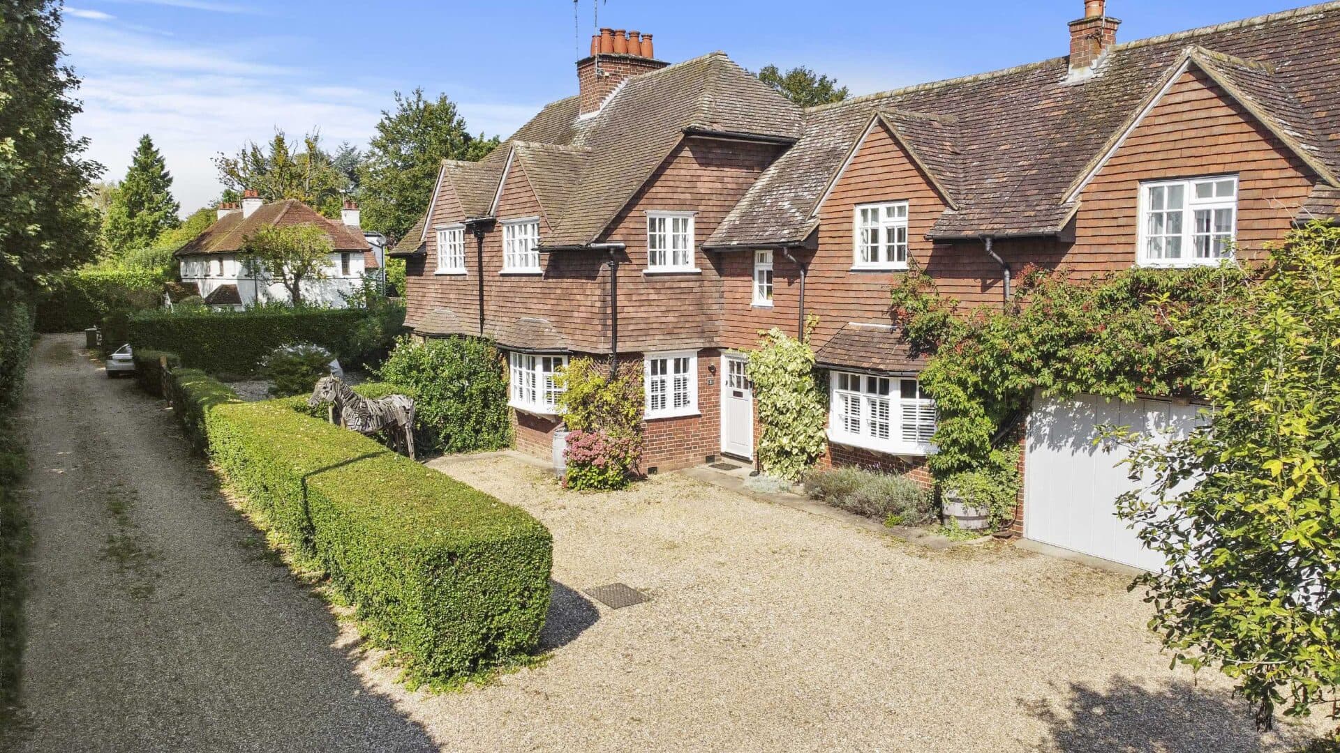 Nursery Cottages, St. Albans, Hertfordshire, AL1 2AQ
