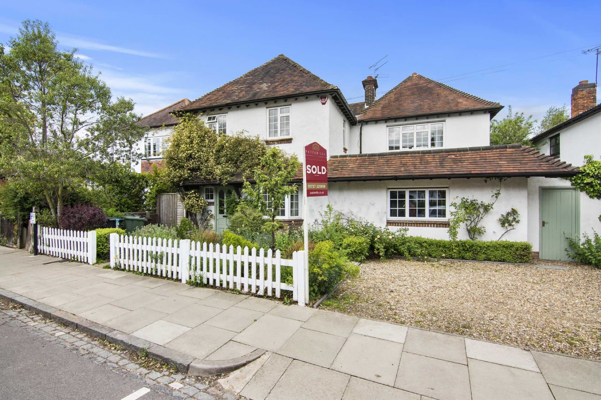 Brampton Road, St. Albans, Hertfordshire, AL1 4PP