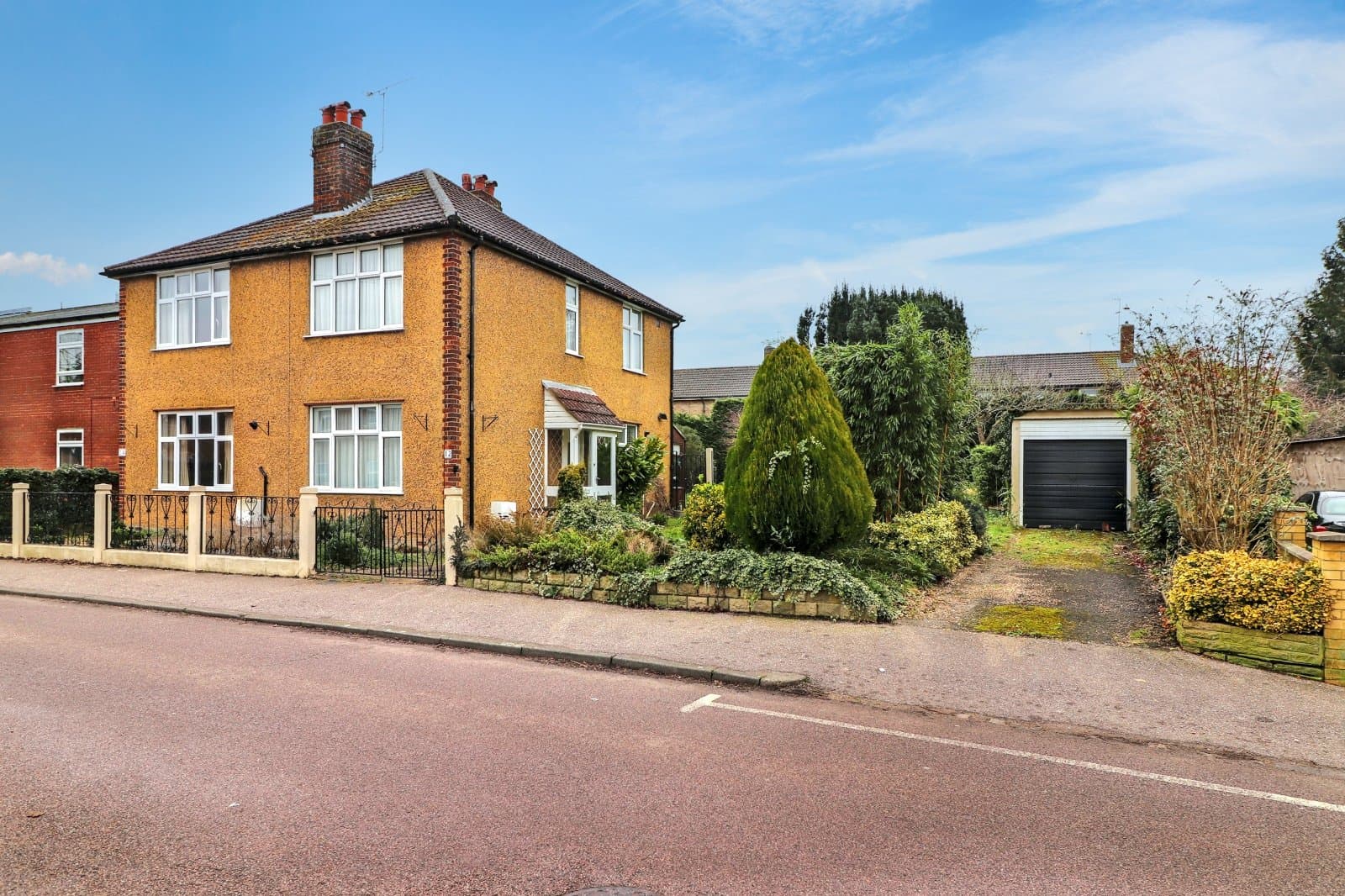 Hellards Road, Stevenage, Hertfordshire, SG1 3PN