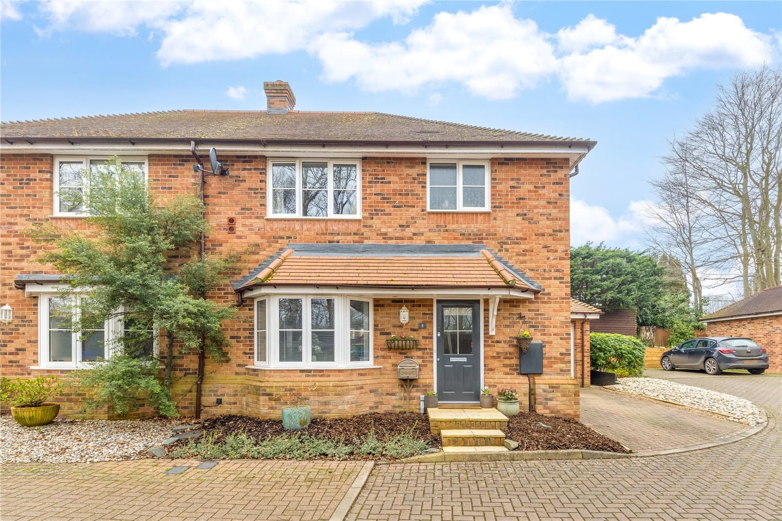 Scarff Close, Mardley Heath, Welwyn, Hertfordshire, AL6 0SZ