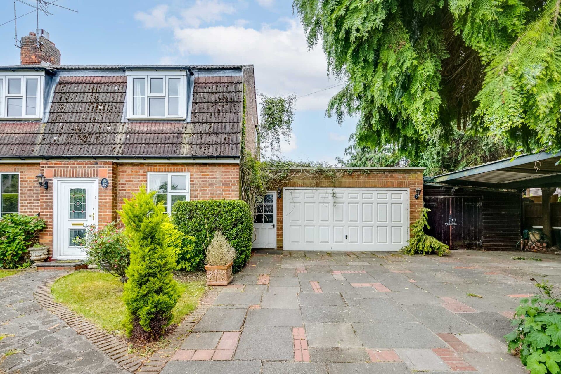 Elm Gardens, Welwyn Garden City, Hertfordshire, AL8 6RX