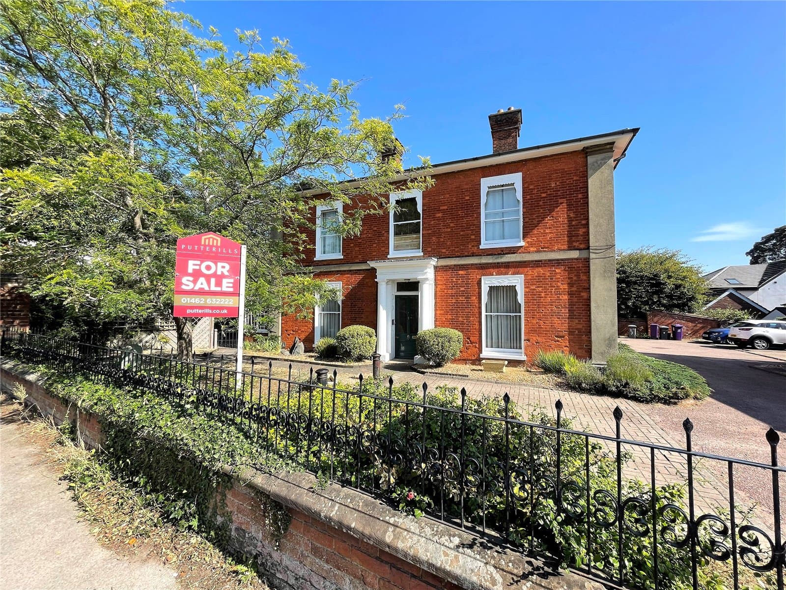 London Road, Hitchin, Hertfordshire, SG4 9ET