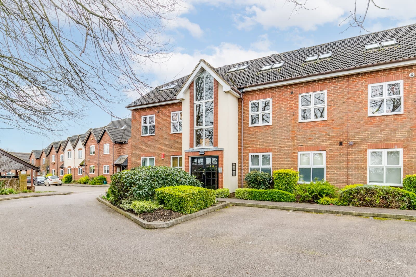 Twin Foxes, Woolmer Green, Hertfordshire, SG3 6QT