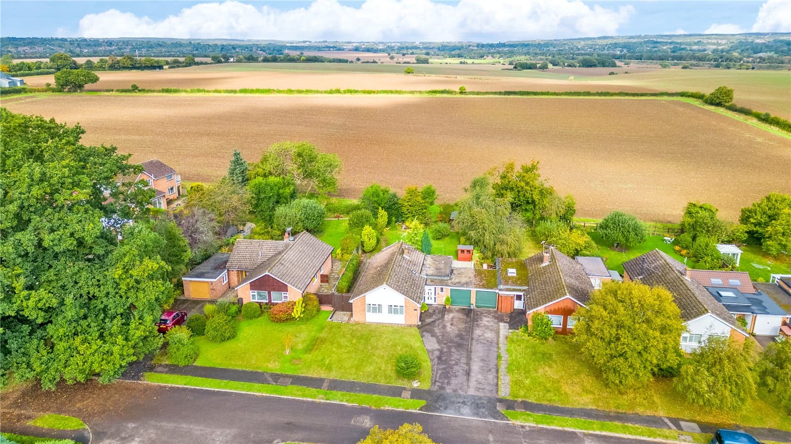 Raffin Park, Datchworth, Hertfordshire, SG3 6RR