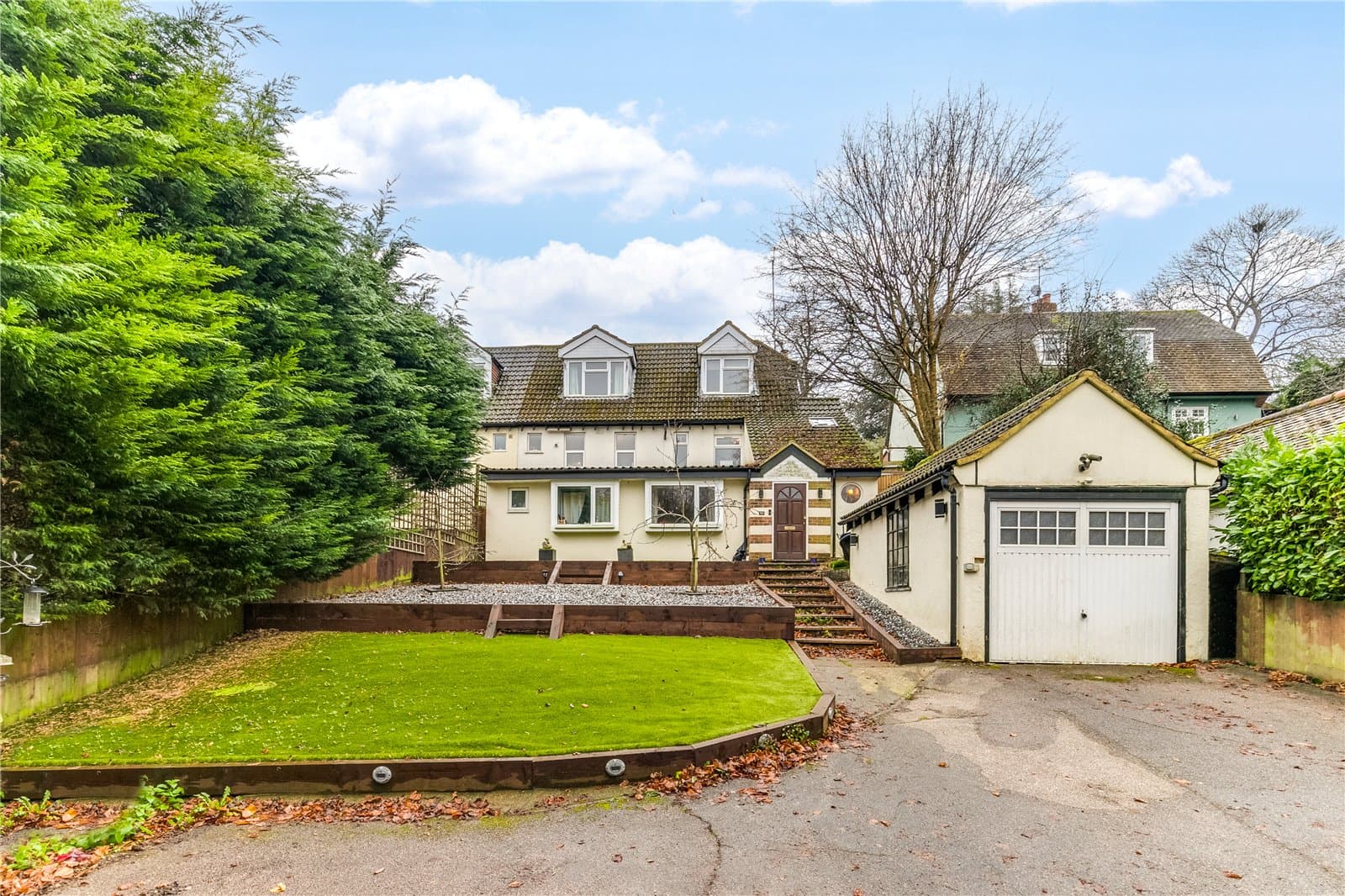 Robbery Bottom Lane, Oaklands, Welwyn, Hertfordshire, AL6 0UN