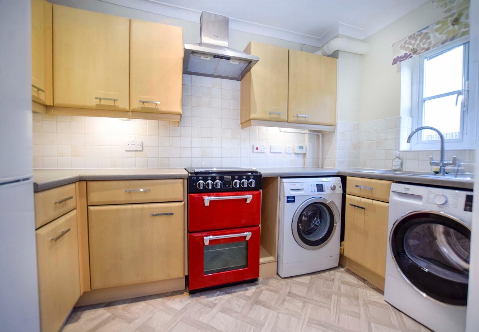 Oaklands Court, Canonsfield Road, Welwyn, AL6 0GD