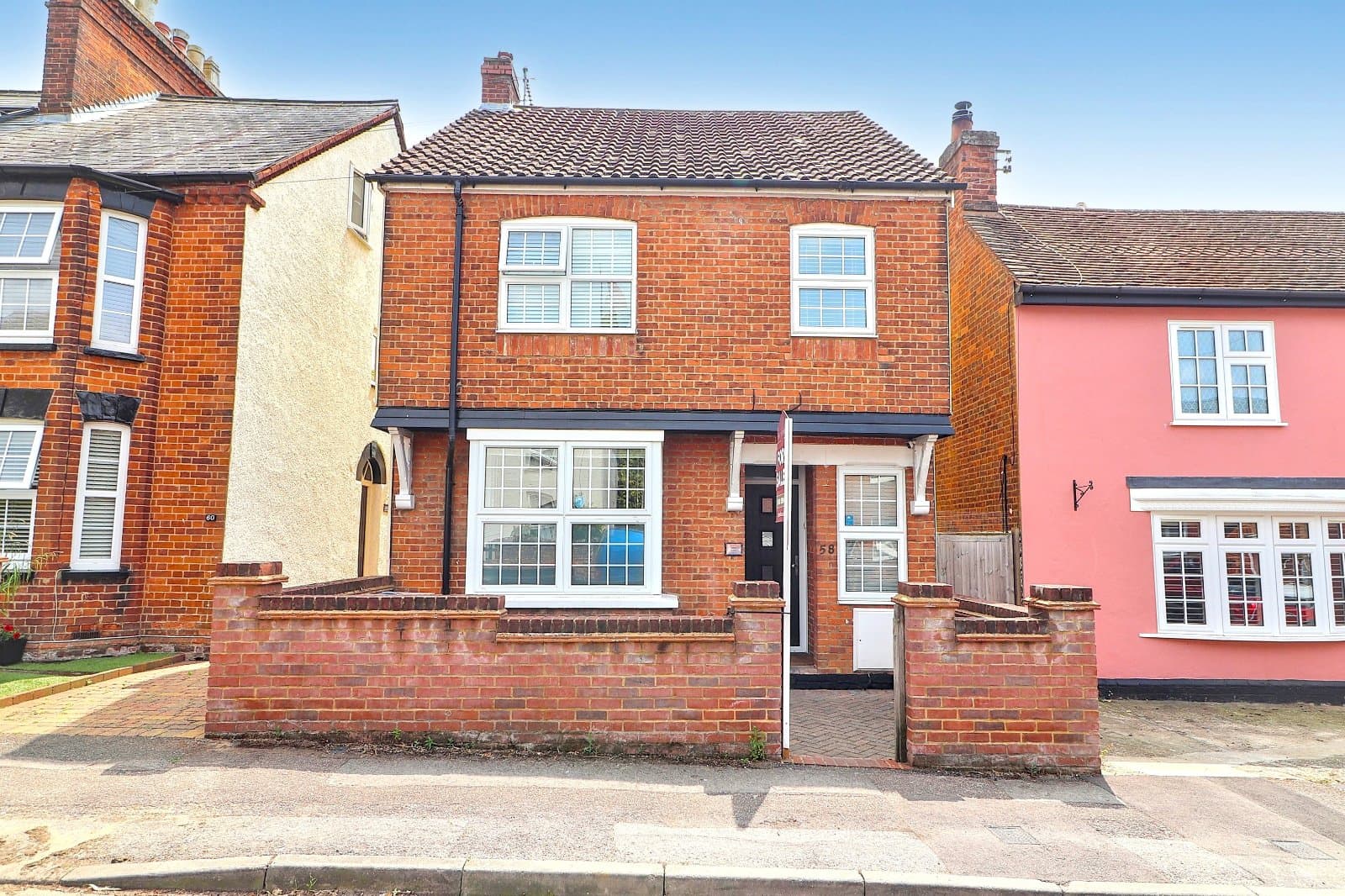 Alleyns Road, Stevenage, Hertfordshire, SG1 3PP