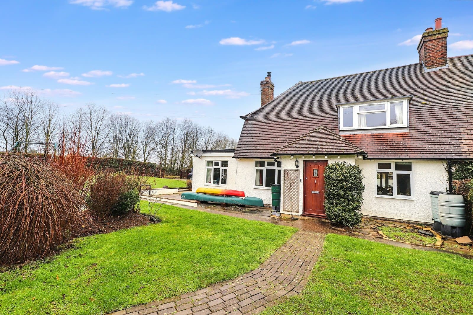 Halls Green, Weston, Hitchin, Hertfordshire, SG4 7DR