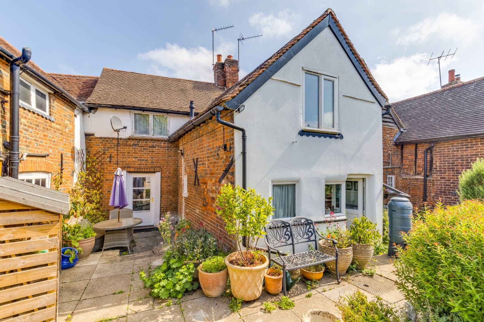 High Street, Codicote, Hertfordshire, SG4 8XE