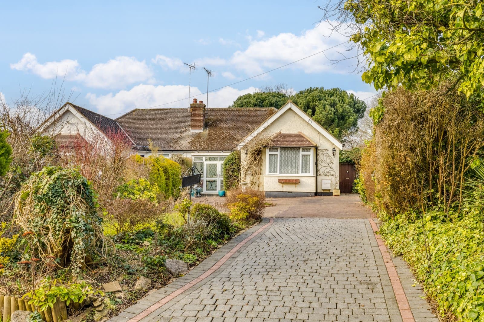 Dixons Hill Close, Welham Green, North Mymms, Hatfield, AL9 7EF