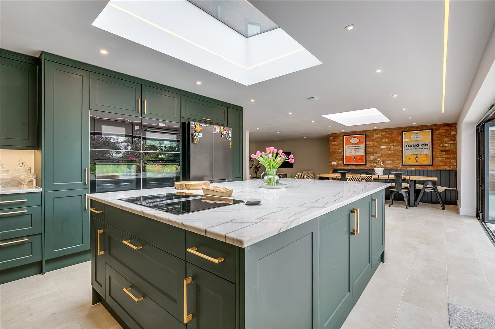 Oakfields Avenue, Knebworth, Hertfordshire, SG3 6NP