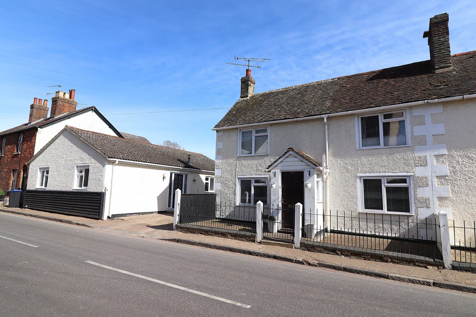 High Street, Walkern, Stevenage, Hertfordshire, SG2 7NX