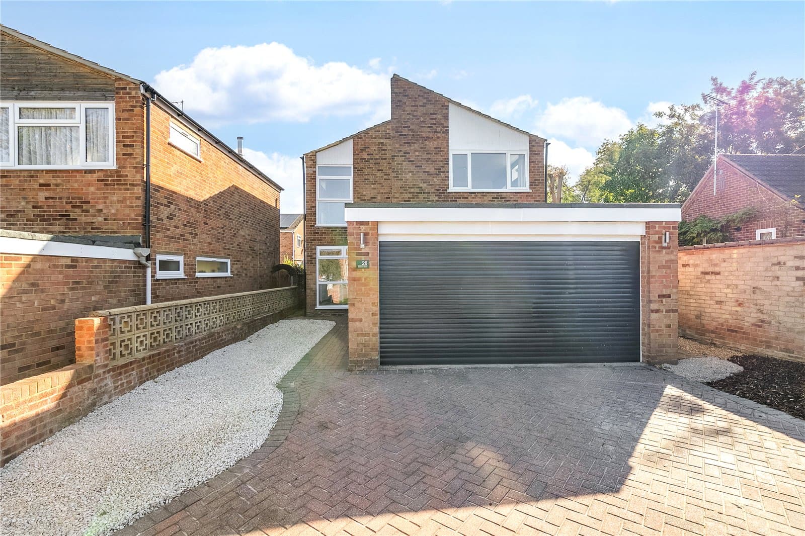 Walsham Close, Bragbury End, Hertfordshire, SG2 8SS