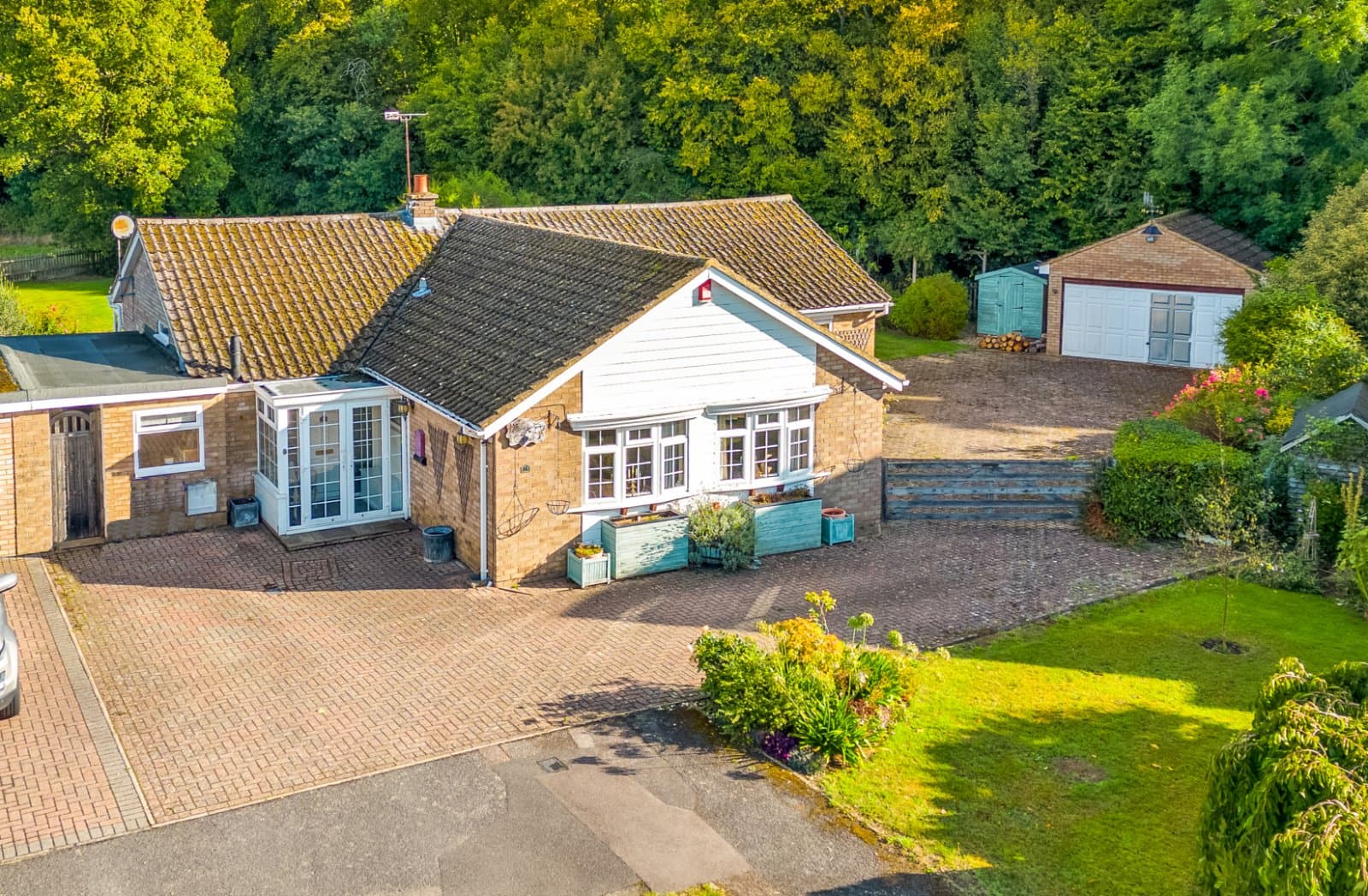 Raffin Park, Datchworth, Hertfordshire, SG3 6RR
