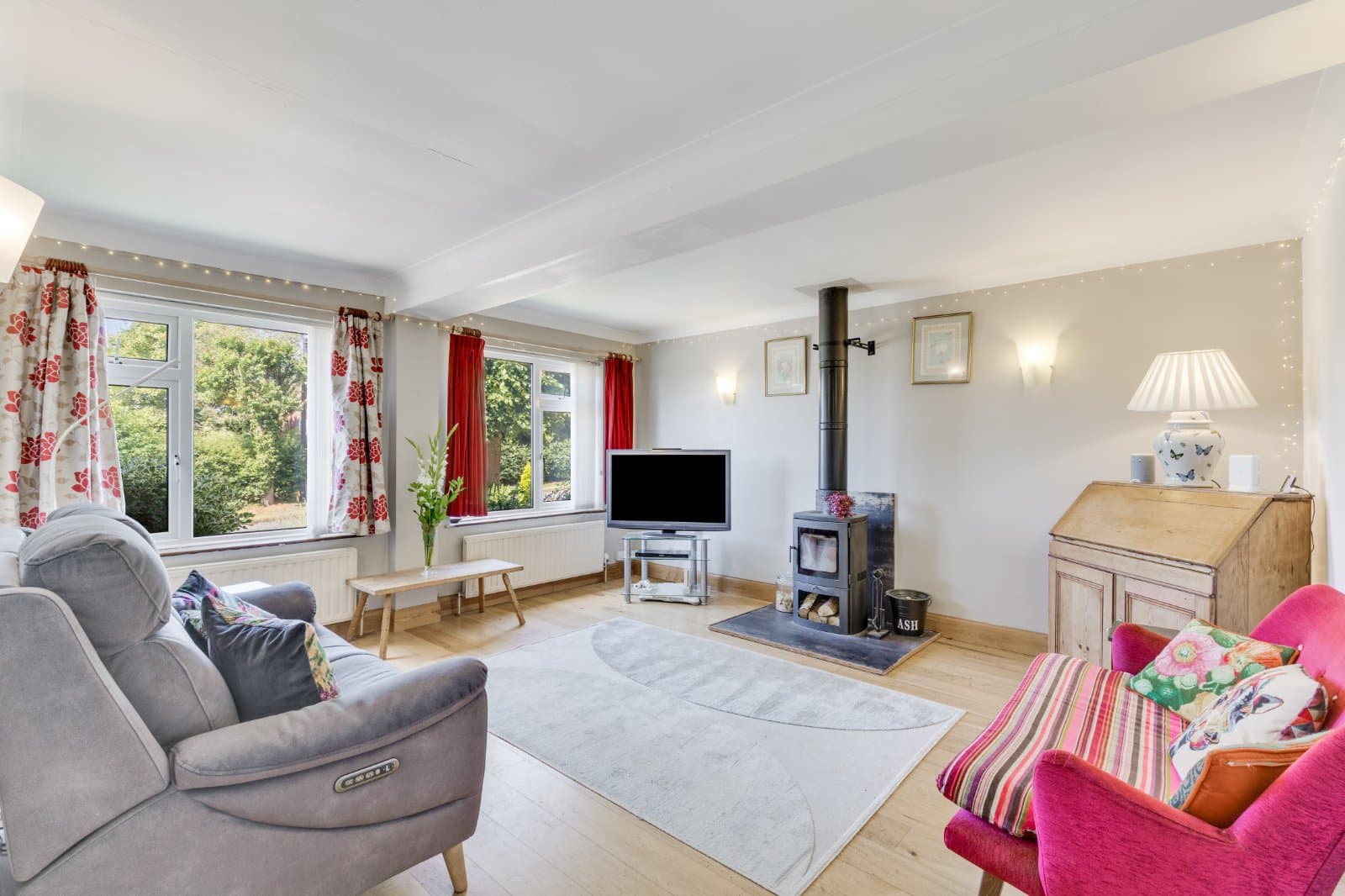 Brookbridge Lane, Datchworth, Hertfordshire, SG3 6SZ