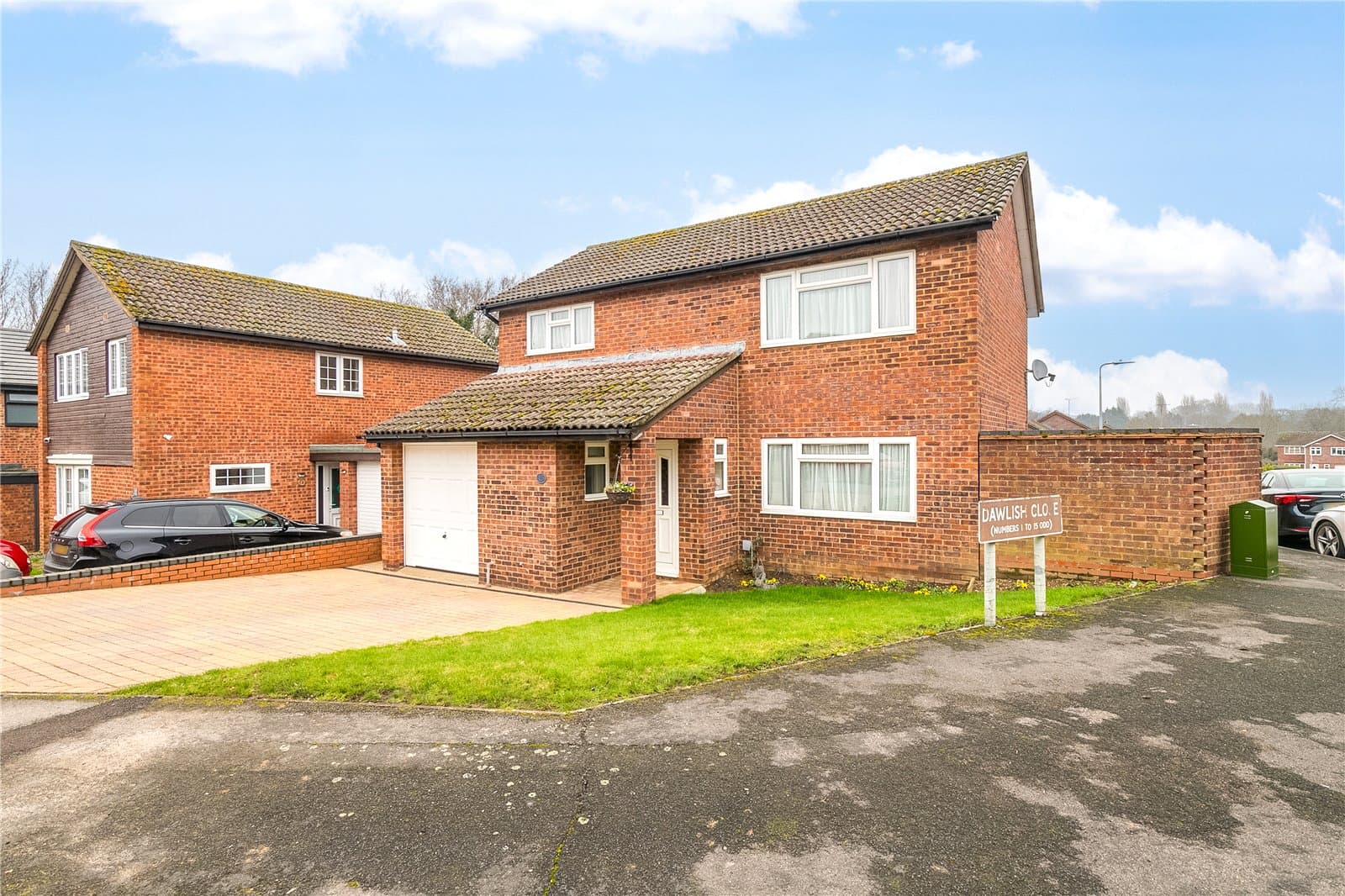 Dawlish Close, Stevenage, Hertfordshire, SG2 8UQ