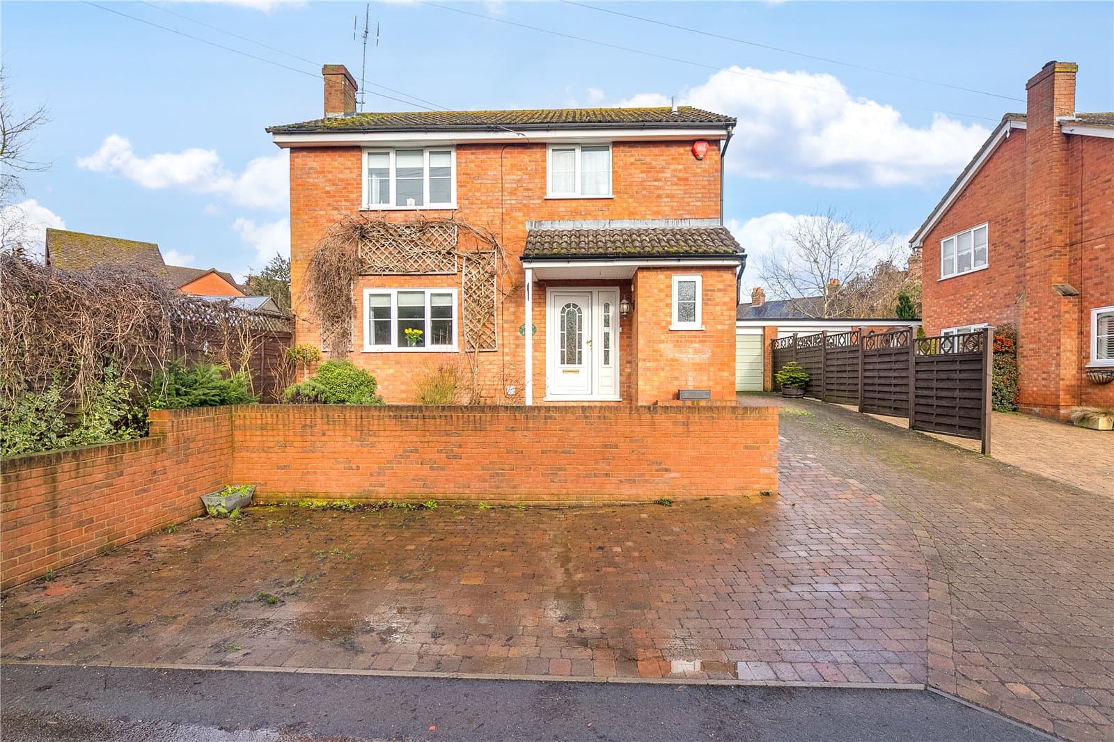 Cowards Lane, Codicote, Hertfordshire, SG4 8UN