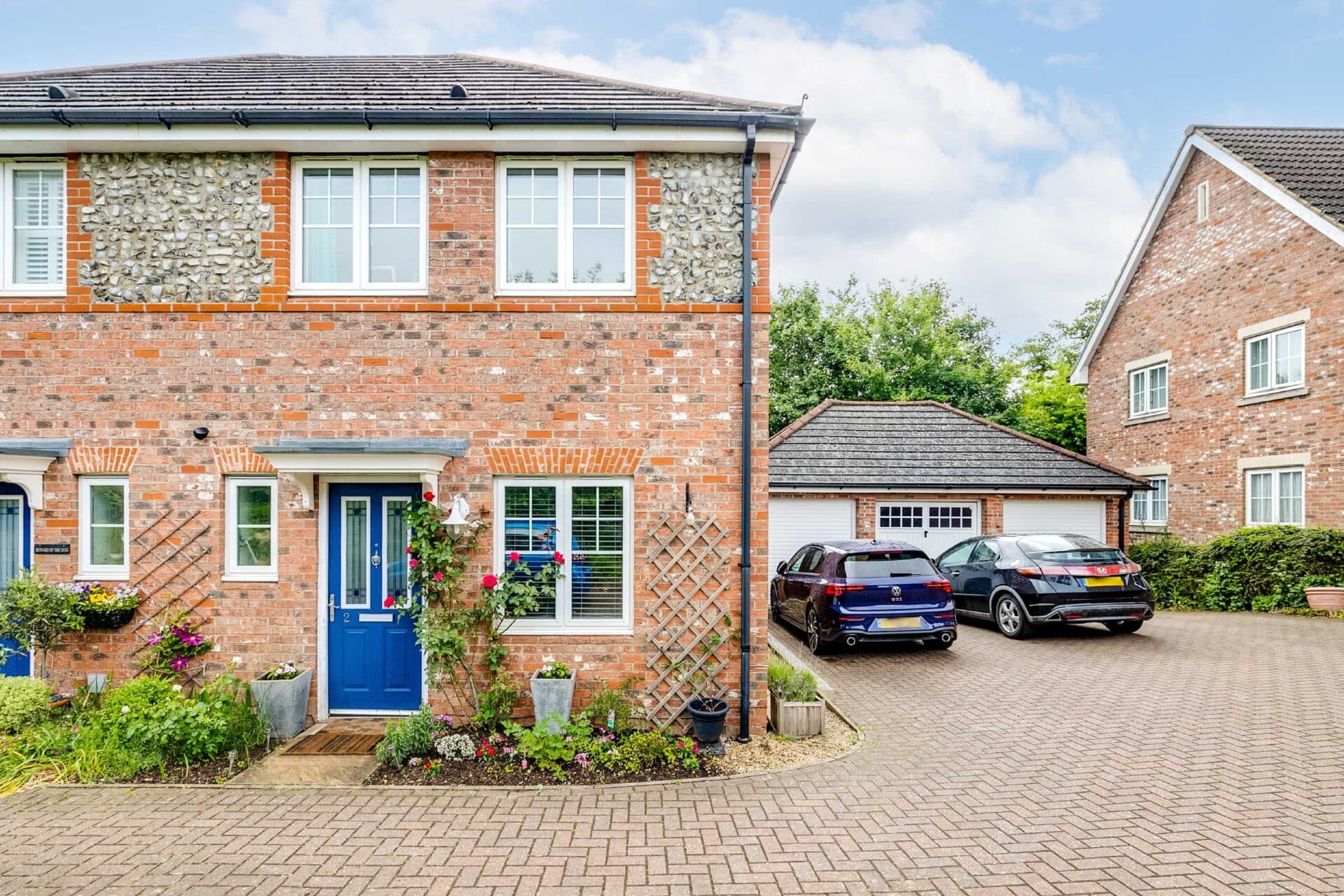 Knebworth Gate, Roebuck, Stevenage, Hertfordshire,