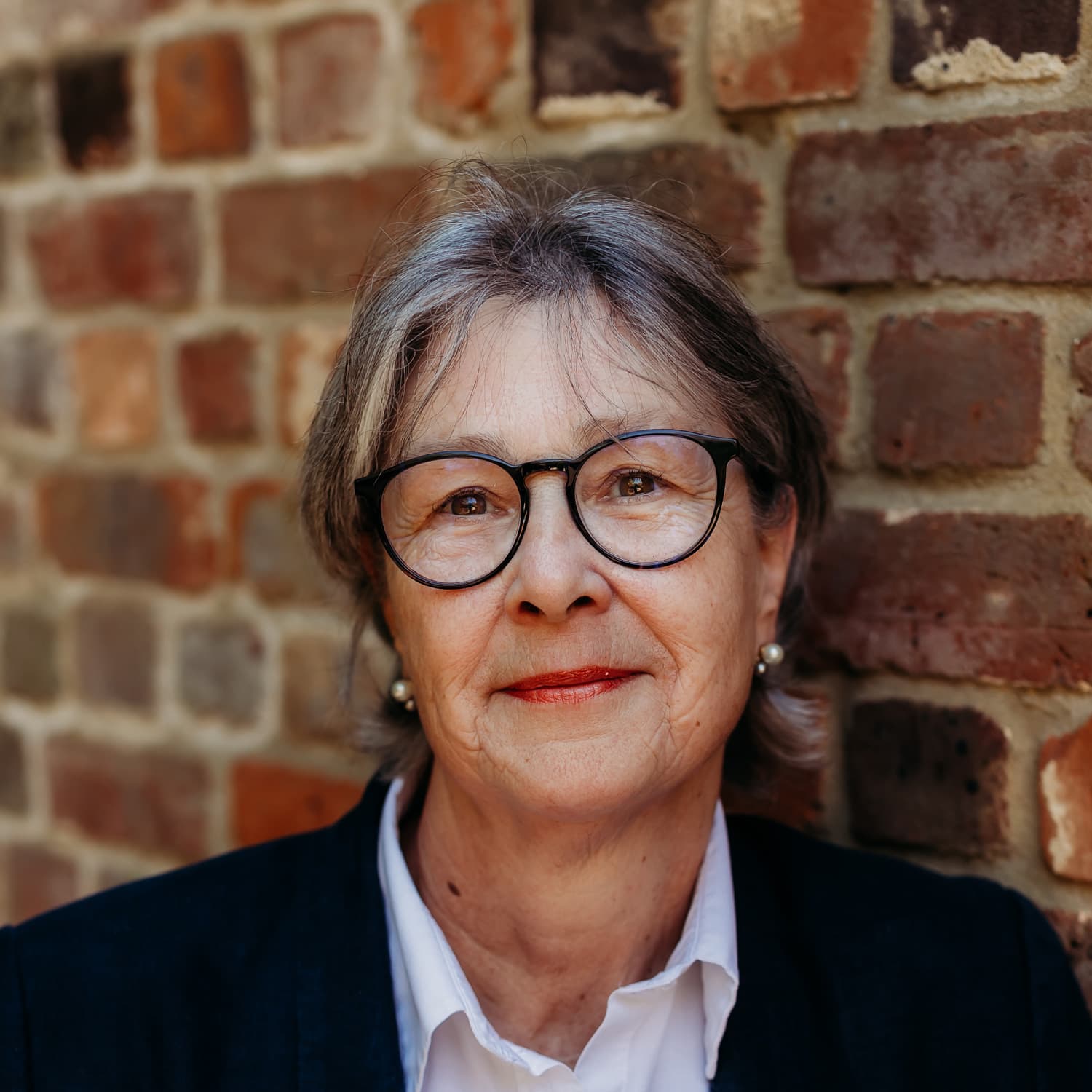 Shirley Shearing