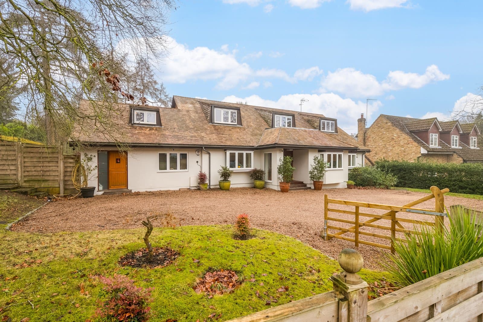 Oaklands Rise, Oaklands, Welwyn, Hertfordshire, AL6 0RL