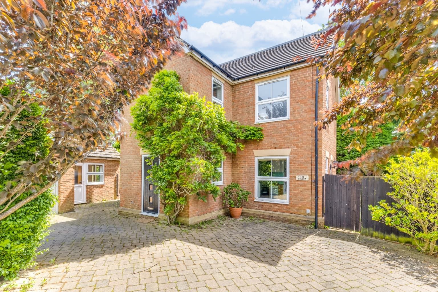 Station Road, Lower Stondon, SG16 6JL