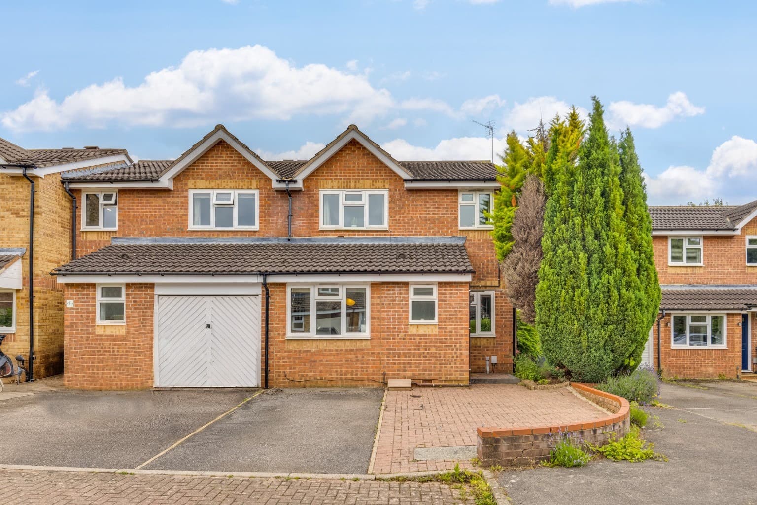 Mermaid Close, Hitchin, SG4 0ET