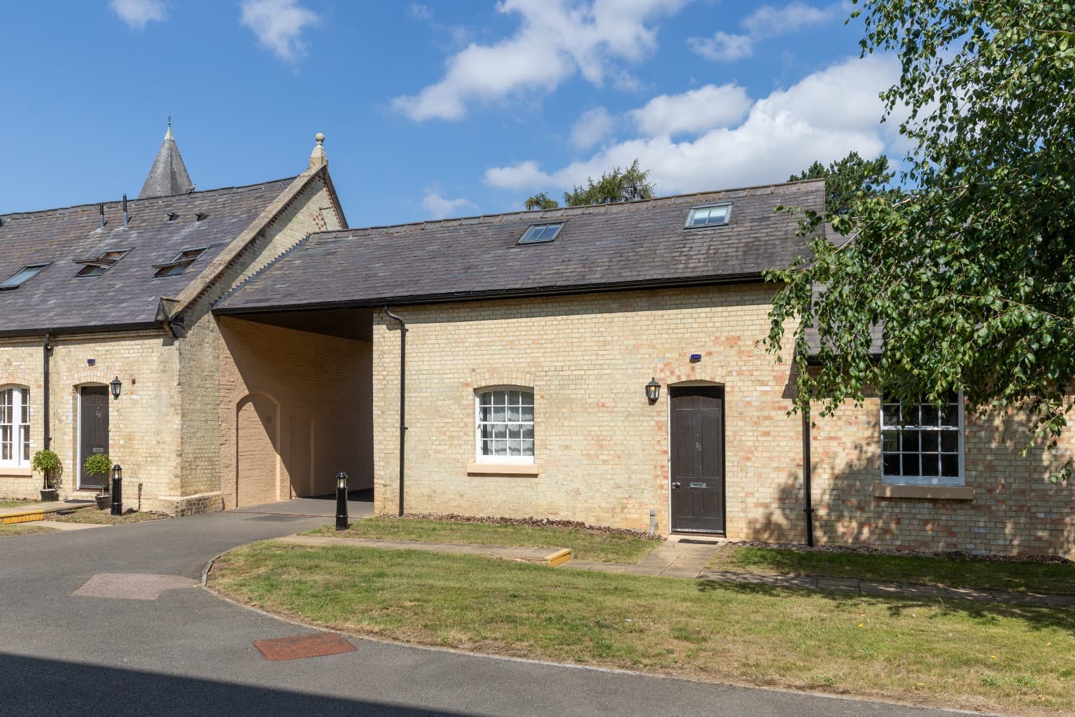 Fairfield Hall, Kingsley Avenue, Fairfield, SG5 4FX