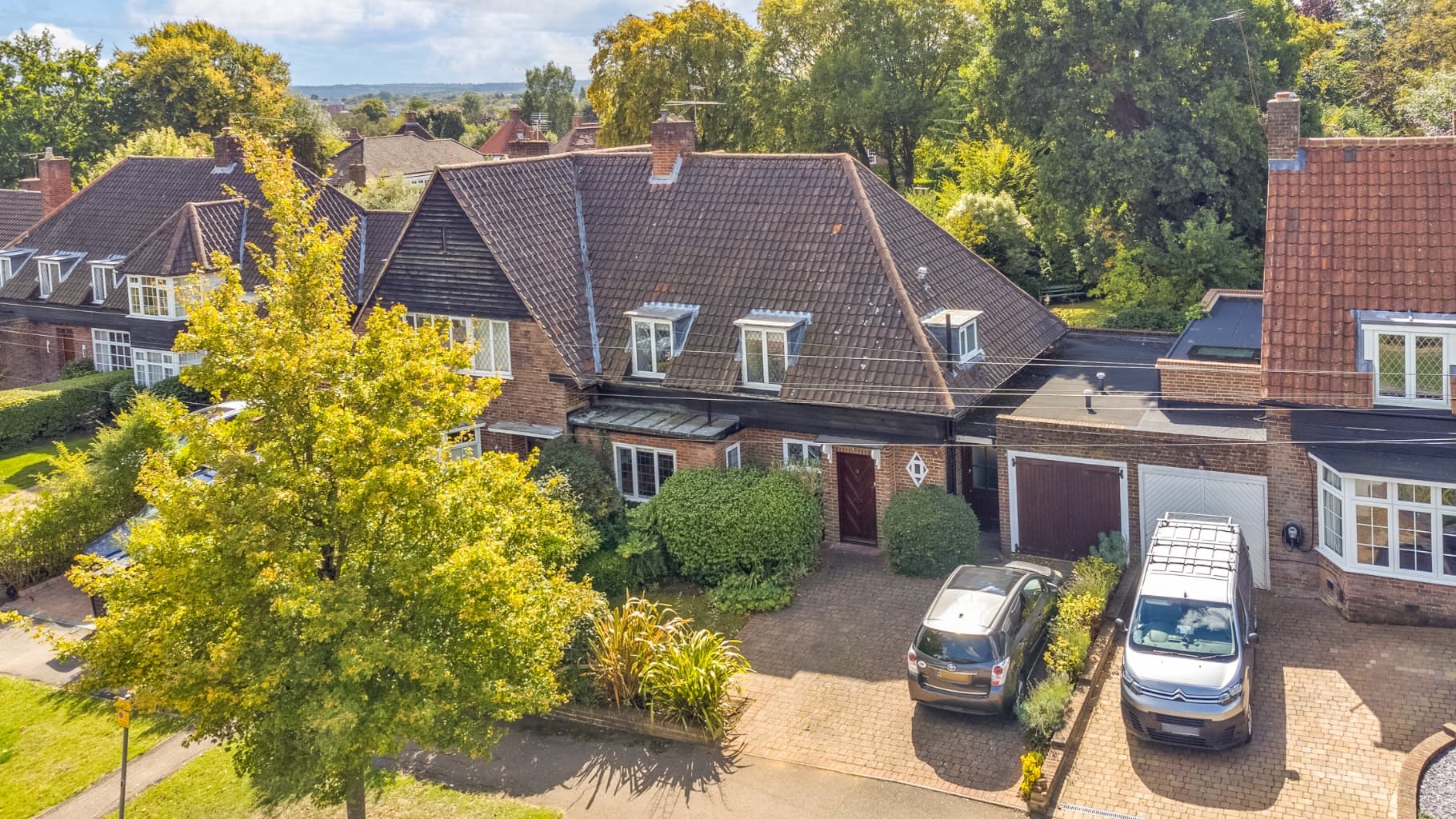 Coneydale, Welwyn Garden City, AL8 7RX