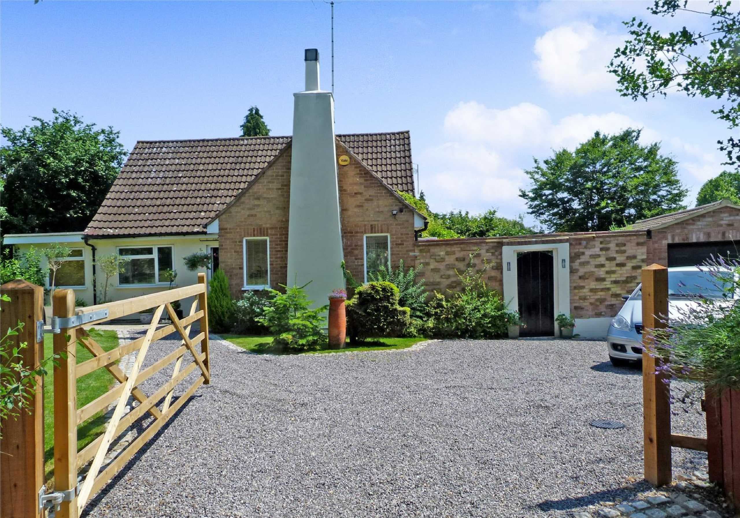 Harmer Green Lane, Welwyn, Hertfordshire,