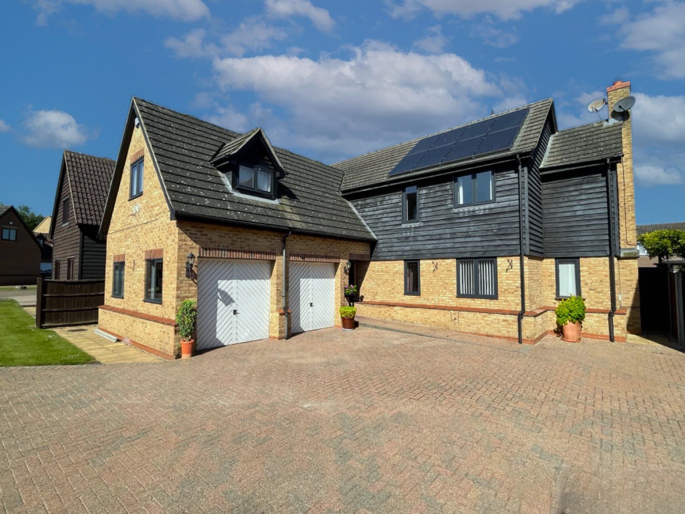 Littlebury Close, Stotfold, Hitchin,
