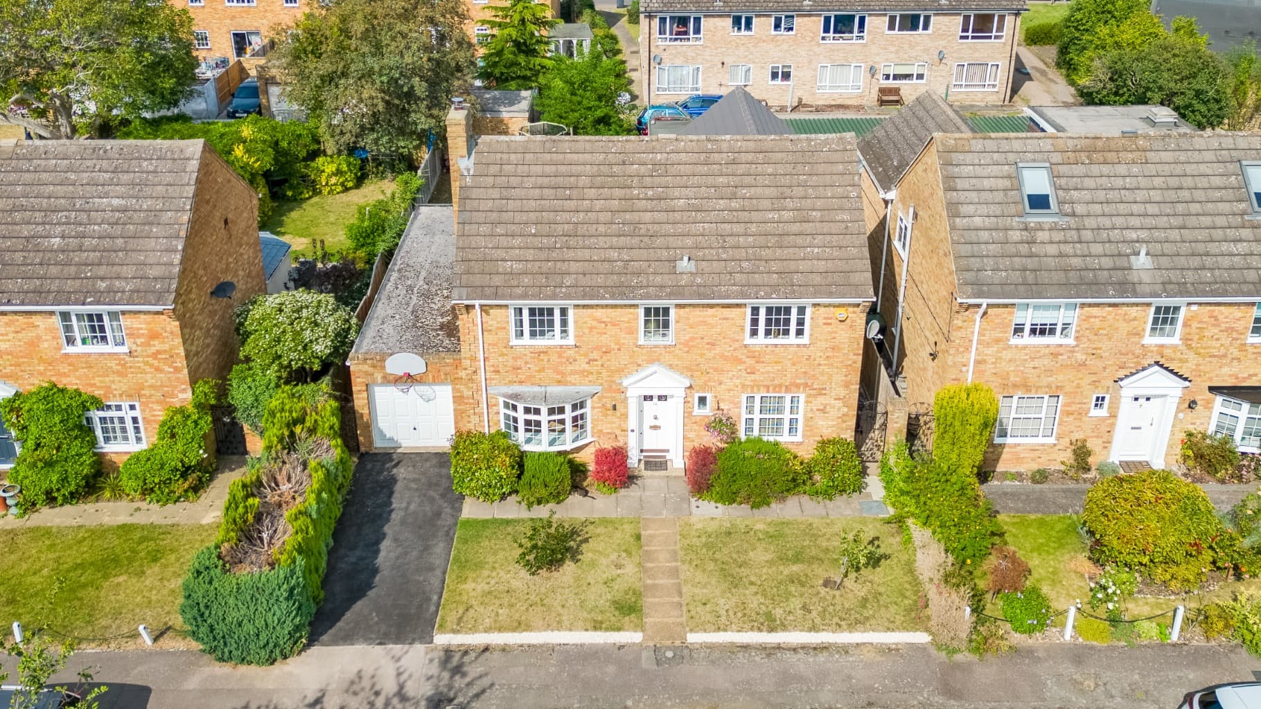 Queen Anne's Close, Stotfold, Hitchin,