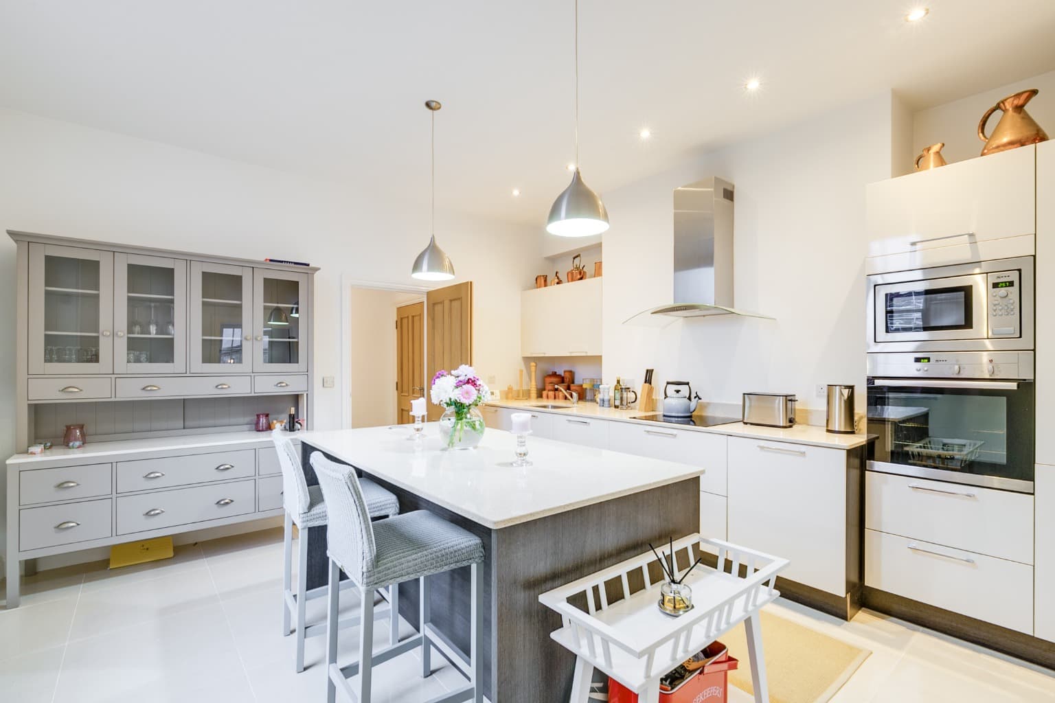 2-4 High Street, Hitchin,