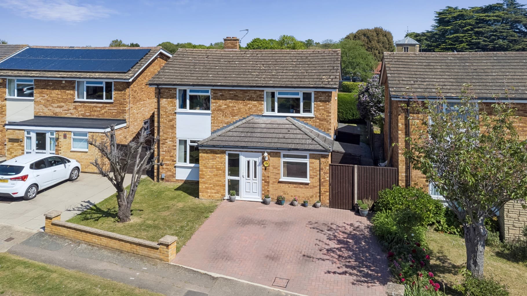 Walnut Way, Ickleford, Hitchin,