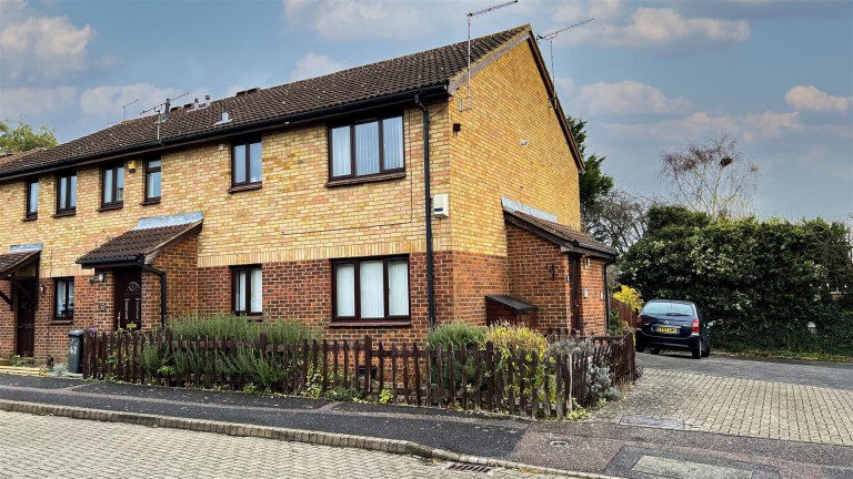 View Full Details for Peters Way, Knebworth