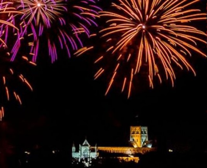 5th Nov: Verulamium Fireworks Spectacular, St Albans